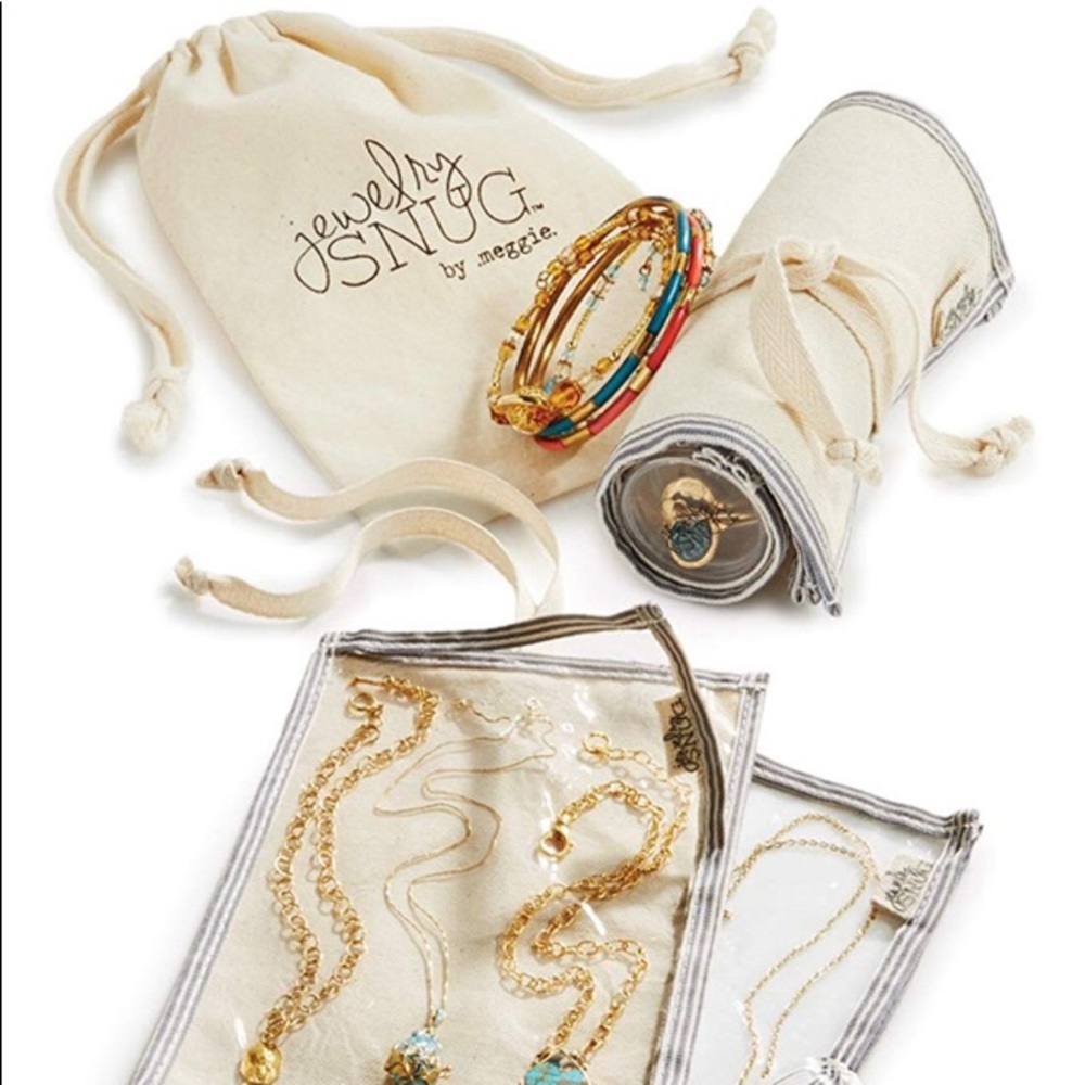 NWT Jewelry Snugs by Meggie Travel Jewelry Case